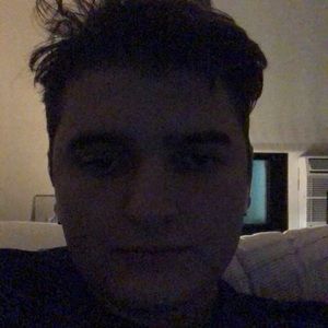 Meet your Posher, Max